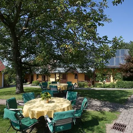 Weingut Rebenhof Moarhäuser *